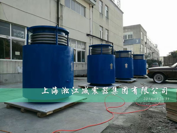 重慶市政項(xiàng)目?jī)?nèi)外壓力平衡性波紋補(bǔ)償器發(fā)貨