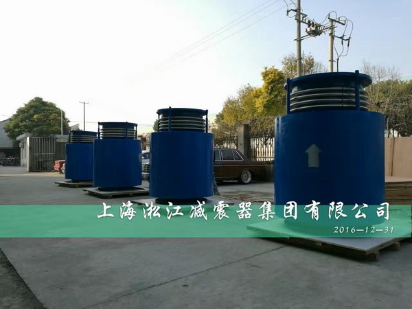 重慶市政項(xiàng)目?jī)?nèi)外壓力平衡性波紋補(bǔ)償器發(fā)貨