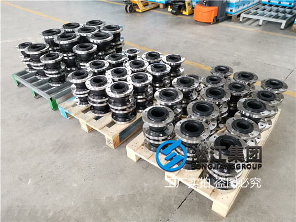 深圳＂濕氣壓縮機海水管線使用DN80橡膠膨脹節(jié)＂